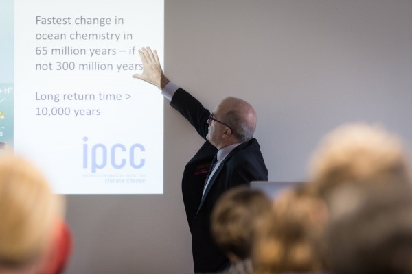 BEST Hoegh Guldberg 110 BEST Hoegh Guldberg 110