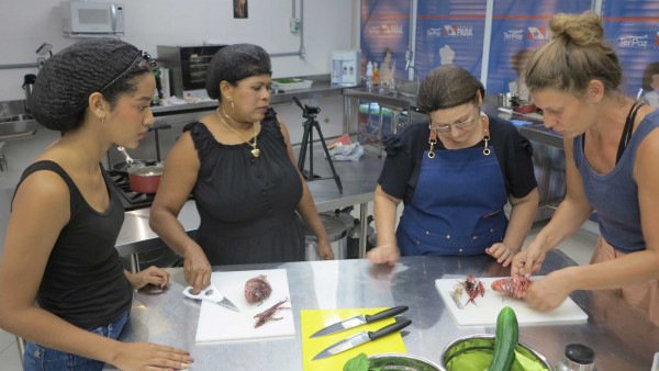 cooking lionfish   web