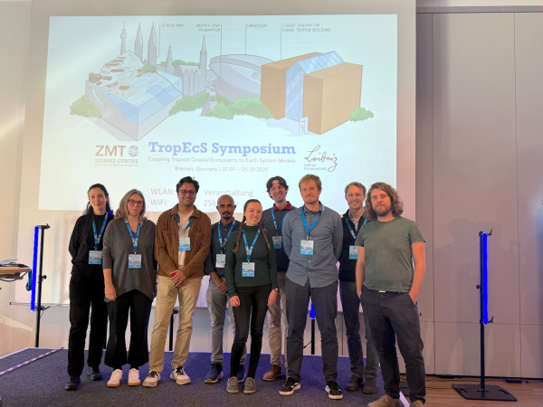 2 tropeecs team picture